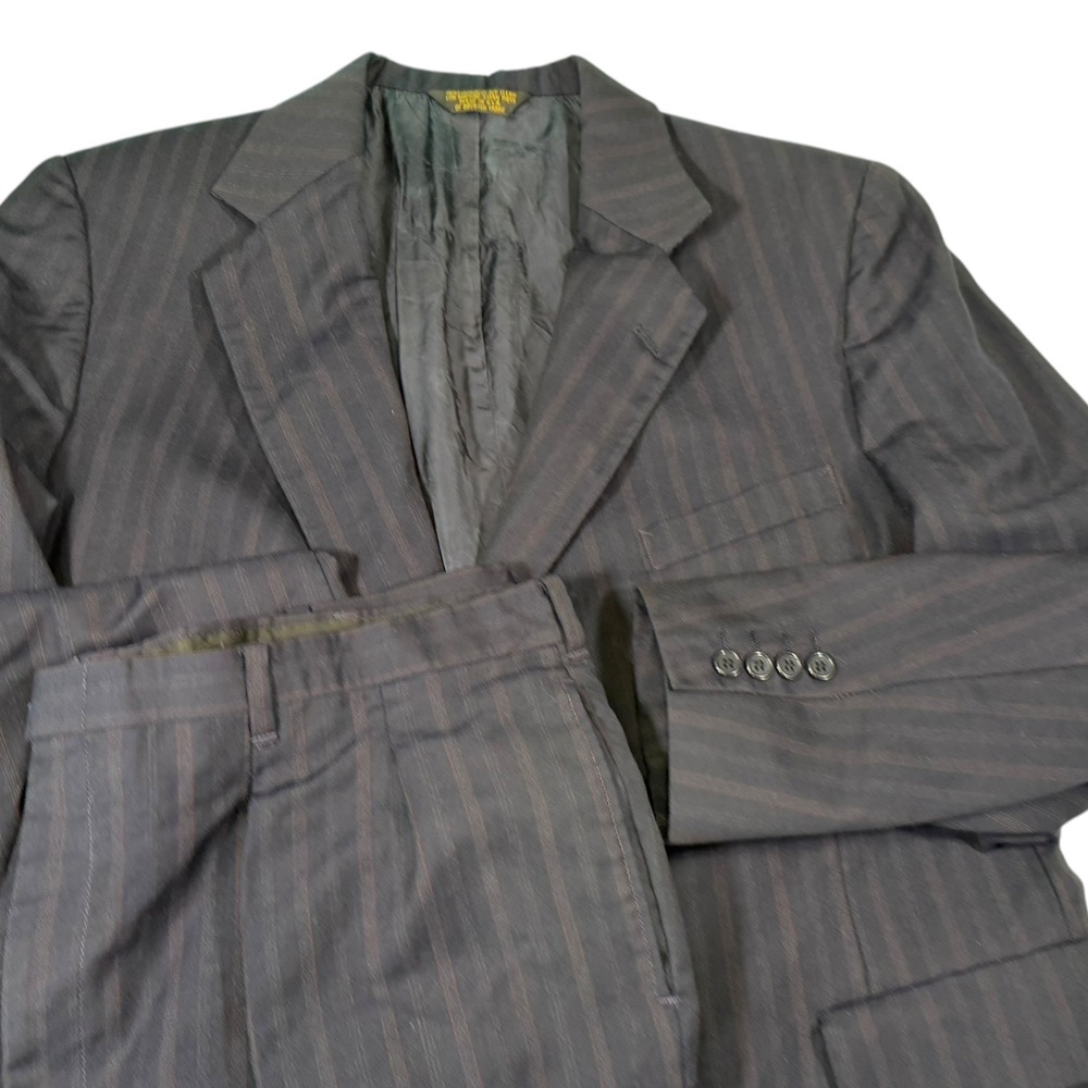 Embassy Square 48 Regular Navy Pinstripe Two Piece Suit Pleated Trousers Vintage